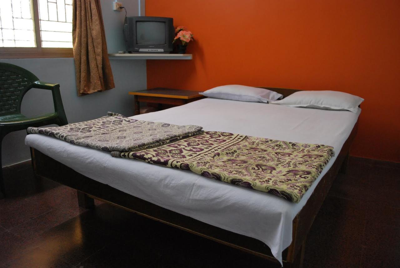 Hotel Anjali Lodge Malvan Ngoại thất bức ảnh