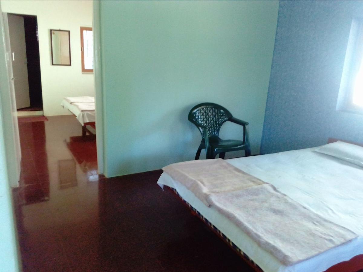 Hotel Anjali Lodge Malvan Ngoại thất bức ảnh