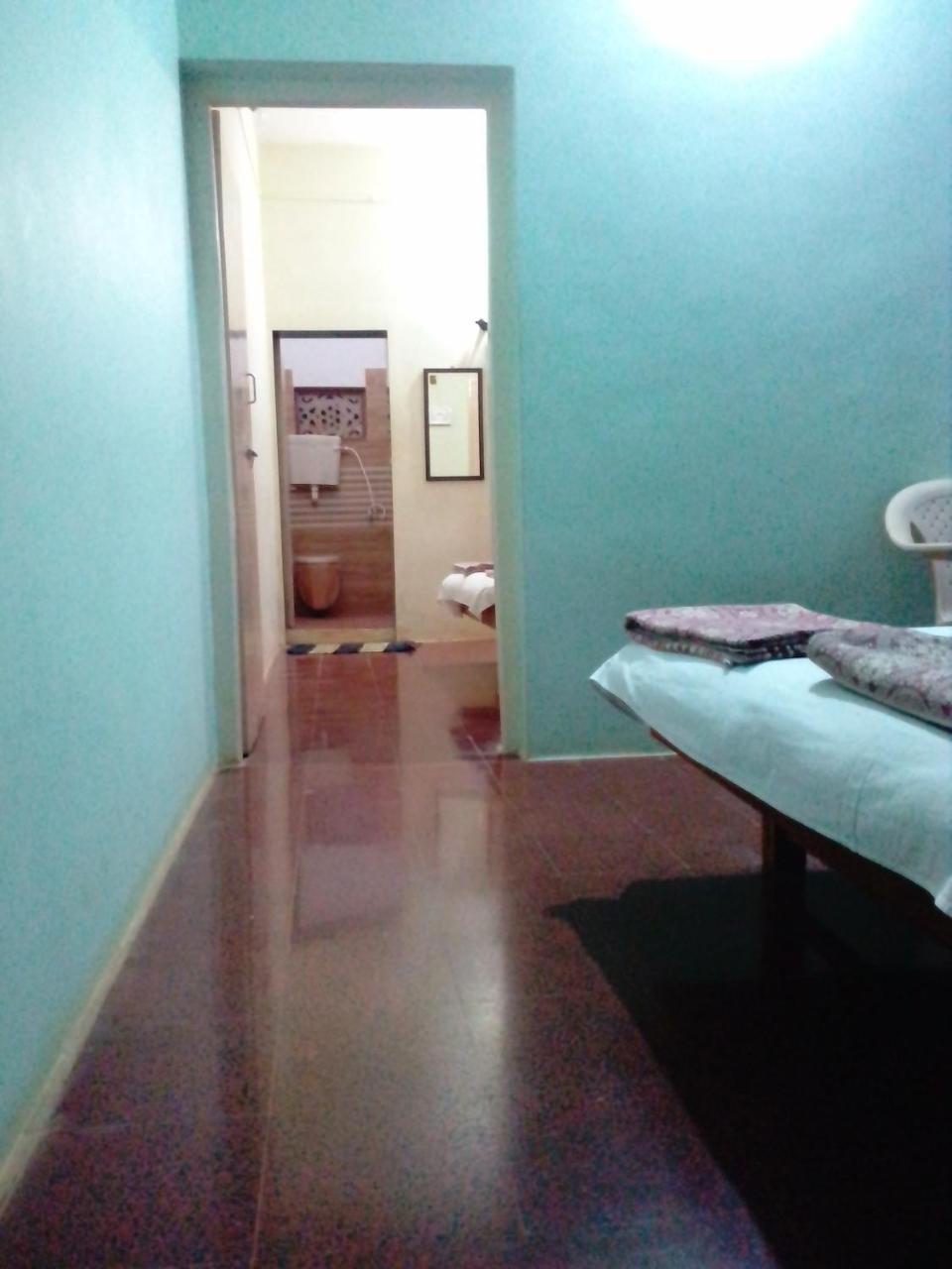 Hotel Anjali Lodge Malvan Ngoại thất bức ảnh